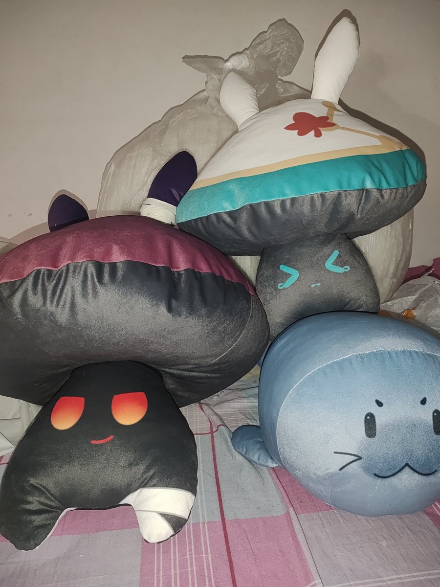 m853557971's tweet photo. #Renheng 
I'm going to take them to the Renheng café😋 https://t.co/Vlhzk9okjE
