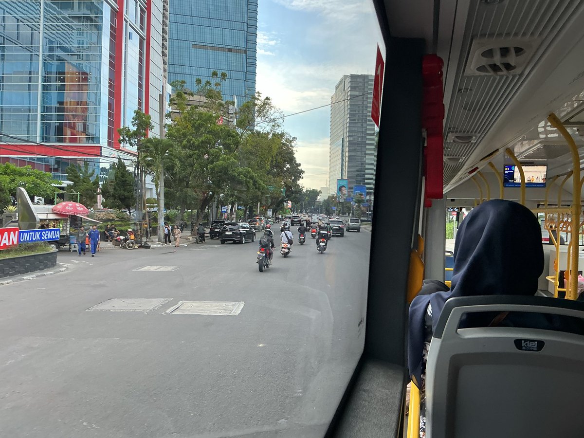 elsevier tweet media