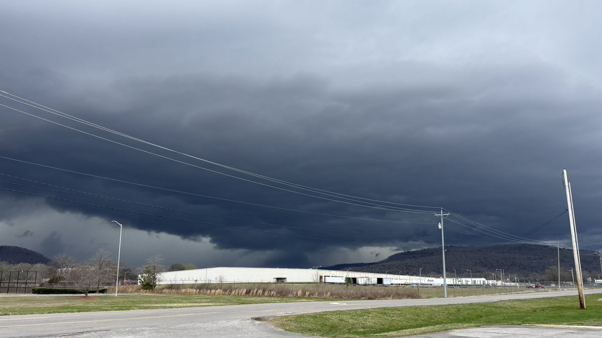 Daniel Harbin tweet media