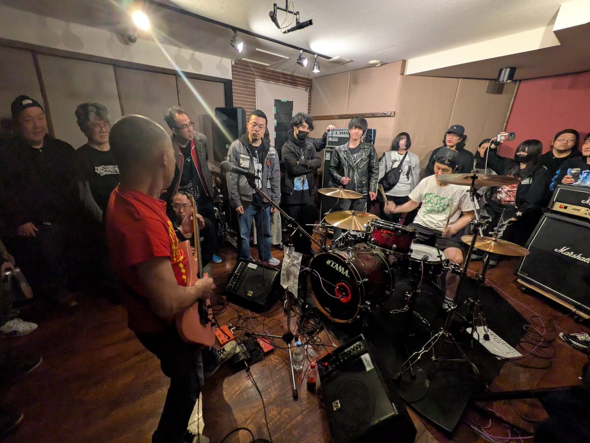 FINAL EXIT tweet media