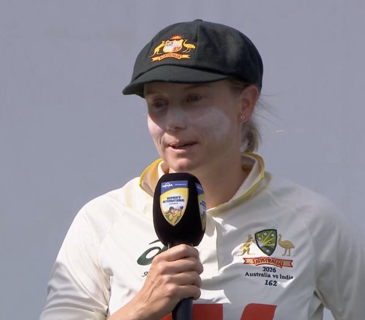 imfemalecricket's tweet image. "Excited to see this group, led by Sophie Molineux, and hopefully I can turn into that bitter ex-player who tells them how to do stuff (laughs)."

~ Alyssa Healy ❤️

#CricketTwitter #AUSvIND