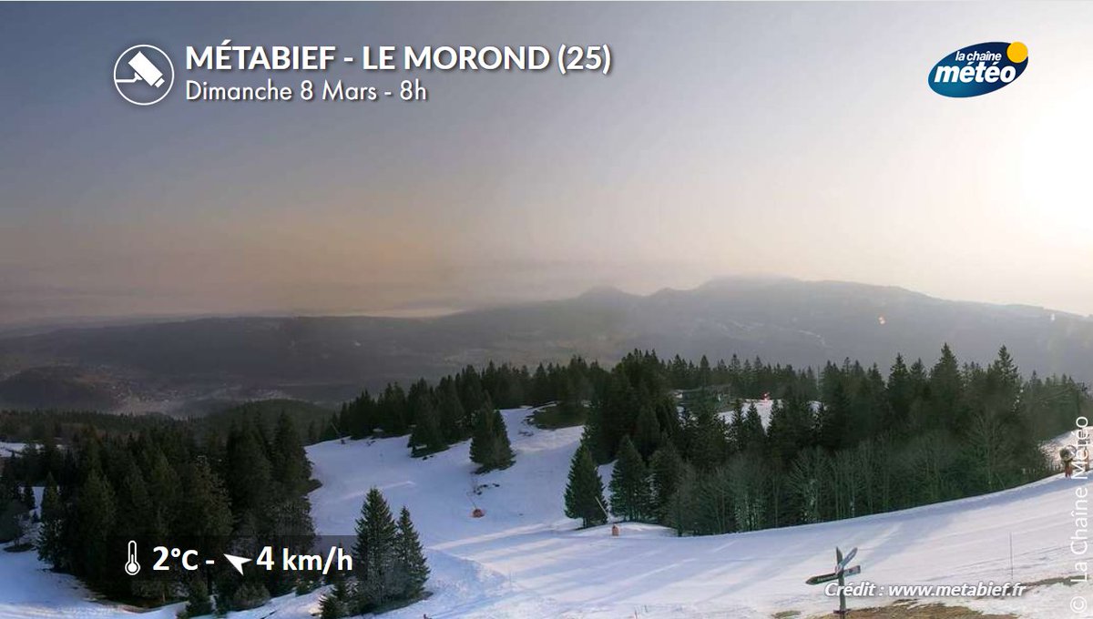 lachainemeteo's tweet image. Ciel d'aspect poussiéreux dans l'est du pays ce dimanche, lié au #sable du #Sahara qui accentue la #pollution. C'est entre mardi et mercredi que cet épisode de sable prendra fin avec son évacuation vers l'Europe centrale.