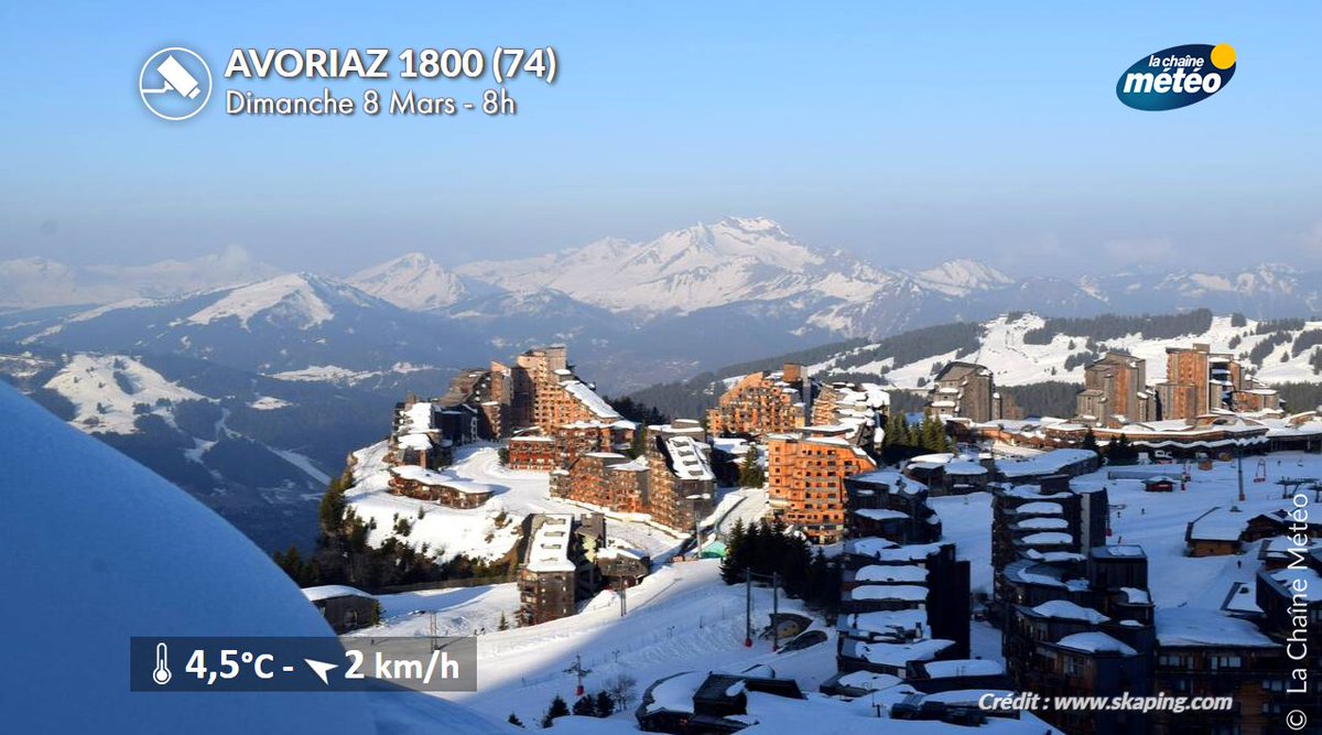 lachainemeteo's tweet image. Ciel d'aspect poussiéreux dans l'est du pays ce dimanche, lié au #sable du #Sahara qui accentue la #pollution. C'est entre mardi et mercredi que cet épisode de sable prendra fin avec son évacuation vers l'Europe centrale.