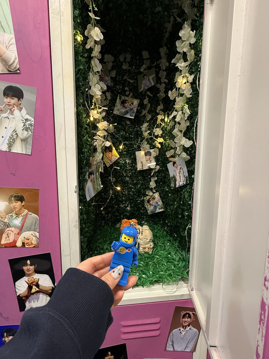 ATSUKA_BTOB's tweet photo. 아기자기한 카페💙

#현식이랑_SCENE307
#임현식 #생일축하해 #언제나_현식해💙 https://t.co/vjZmtRnMeu