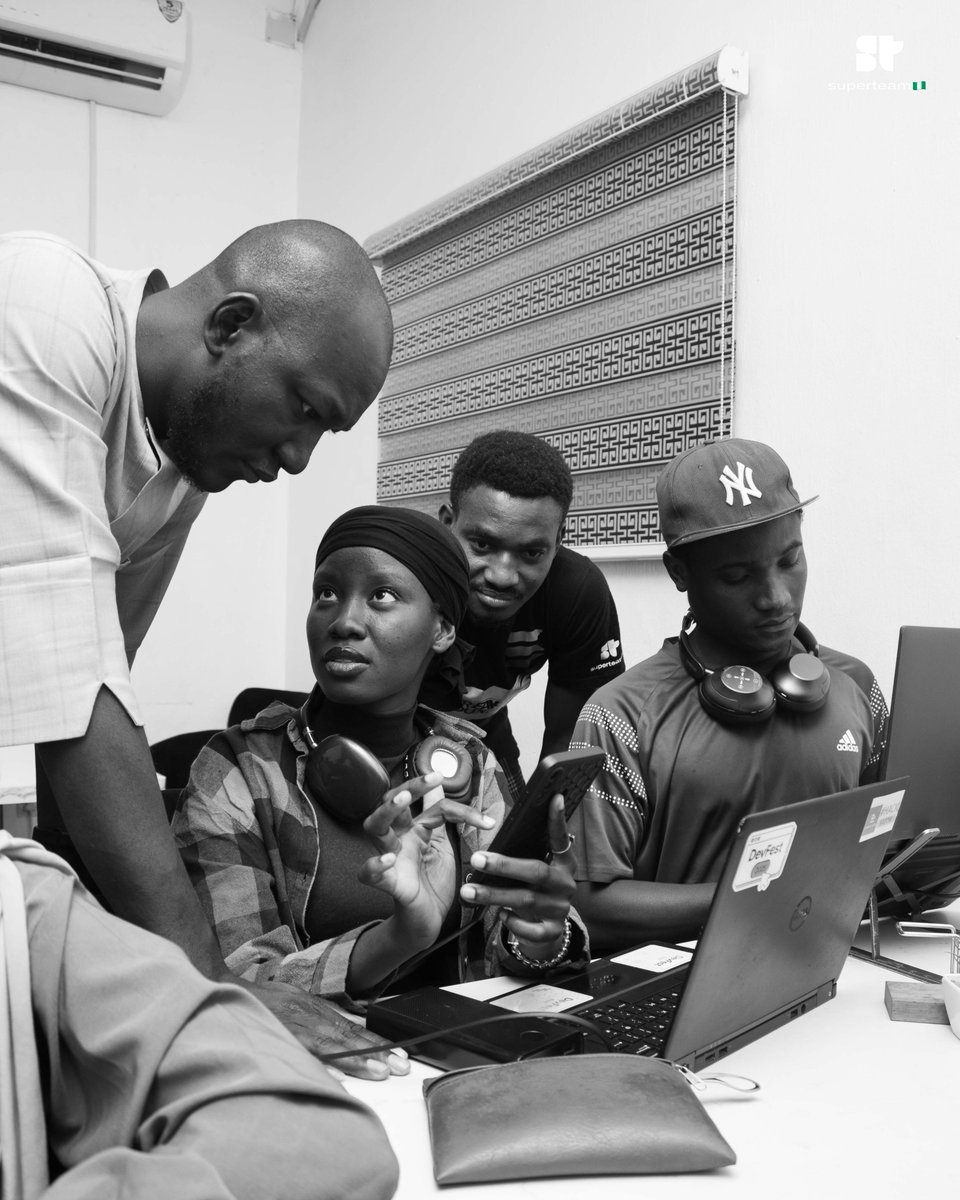 Chrisasek tweet media