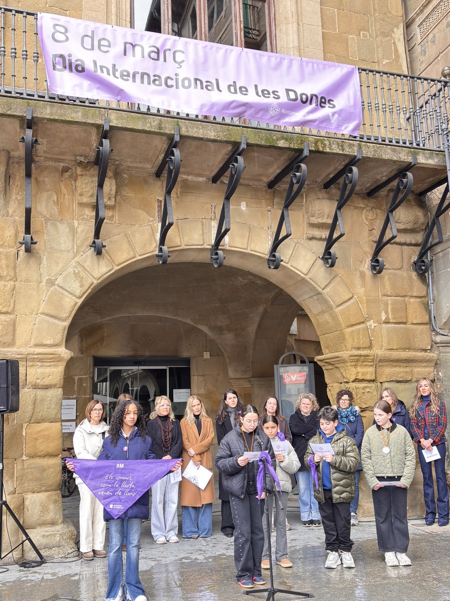 Vic En Comú Podem tweet media