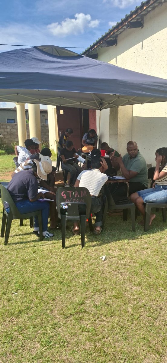 ramatsetseck's tweet photo. @HigherEduGovZA @DrMimmyGondwe Good day 
Please avail the programme at my village as well. The village is Elias Motsoaledi ward 06 in Sekhukhune and the village name is Dennilton. I have initiated a similar programme and your support will help a lot. See attached pic. https://t.co/bOFlfcrdCQ