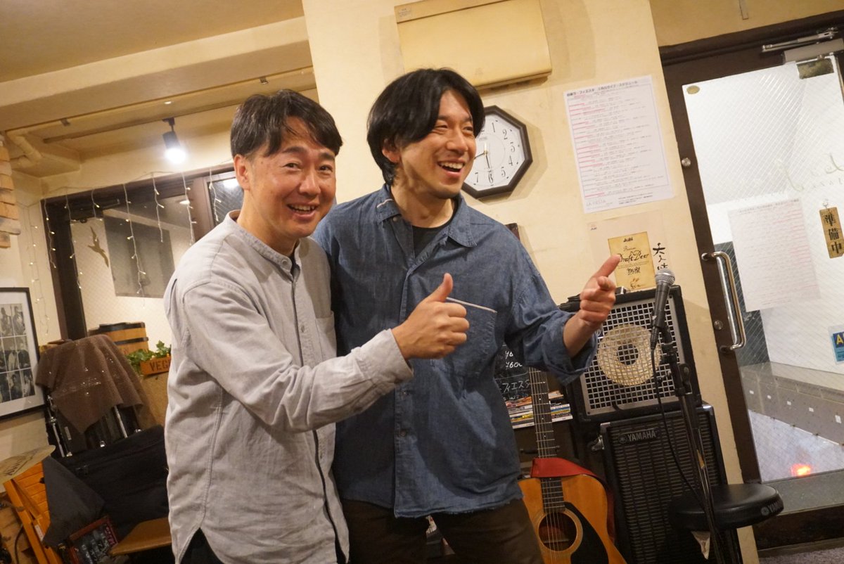 kazuko_beeline's tweet photo. この土日はライブ週間！今日は行きつけの横浜ラ・フィエスタで村上通さんのワンマンでした！通さんの歌がドラムスさいとうしゅんさん��音に彩られて更に豊かに響いてました☺️ライブタイトルの「昨日を抱きしめる」改めて昨日を大事に抱きしめて、明日に向かおうと思います♪ https://t.co/4VeJA3h27o