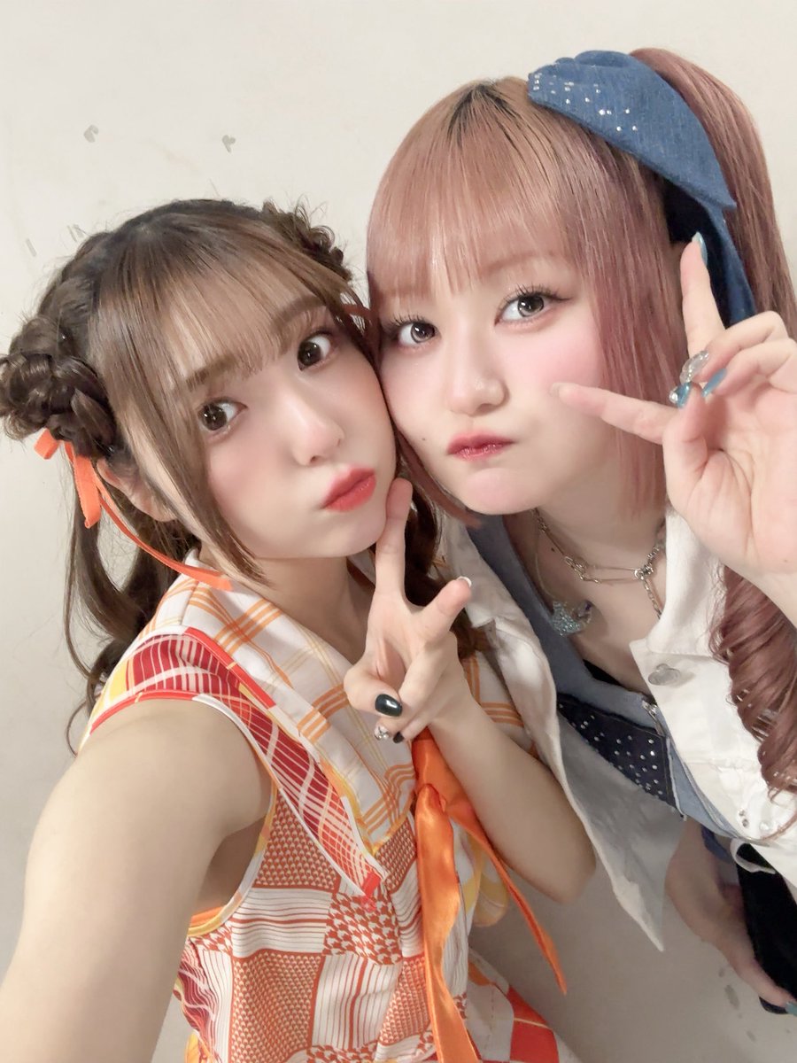 鷹村彩花 tweet media