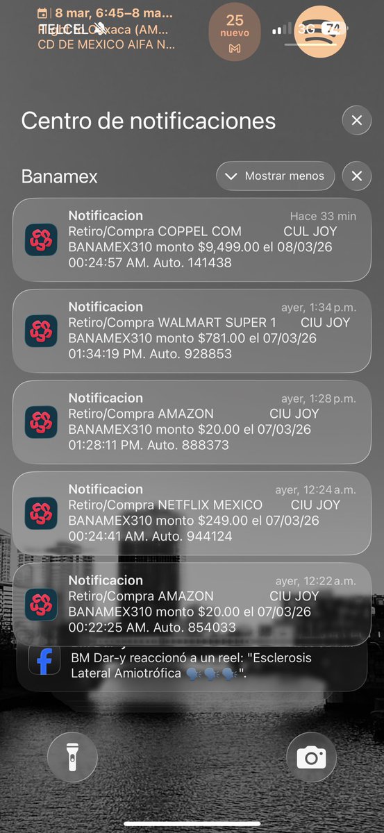 borrrex's tweet photo. Hola @banamex , tengo cargos no reconocidos. Que han estado haciendo desde el día viernes que la app no funciona. Marco y el conmutador me cuelga, no puedo entrar a la app para cancelar nada. ¿Qué puedo hacer mientras tanto? https://t.co/aear1WTX9C