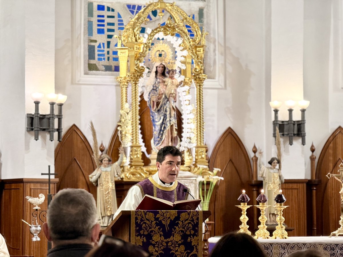 ▶️ El concejal de Presidencia, Borja Ortiz, junto a los concejales Sergio Díaz, Belén Gutiérrez, Lola Ramos y Antonio Fernández, así como ediles de la corporación municipal, asistieron a la misa y a los posteriores actos.

#Cultura #SemanaSanta2026 #pregón #LaCalaDelMoral