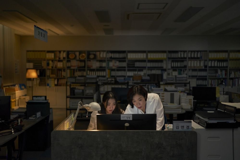 yankinekoze's tweet photo. <매드 댄스 오피스> 여성들이 메인인 영화는 참 쏟아내는듯이 할말이 많더. 그게 불협화음처럼 느껴져도 이런 영화가 그만큼 또 사랑스럽게 느껴지는건 어쩔 수 없네 https://t.co/a8k4DsQArV
