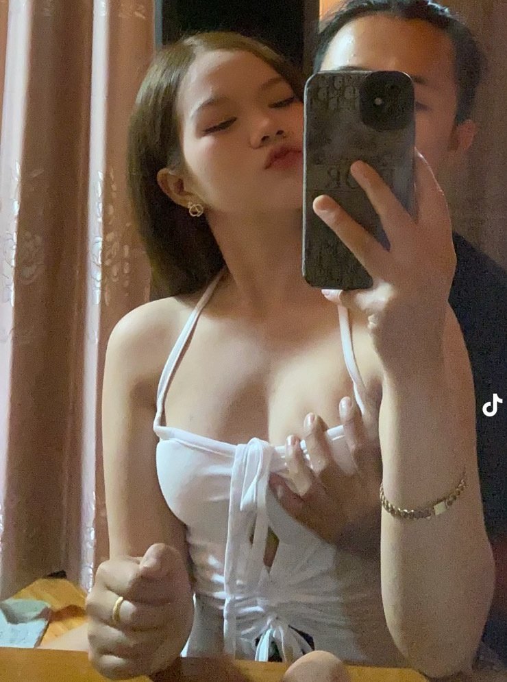 SuriyanSay's tweet photo. ตามหาชายเดี่ยวช่วยคู่เราค่ะขอคนสะอาดไม่มีโรคDMมาหน่อย😚
#fwb https://t.co/CWGbh56dyG