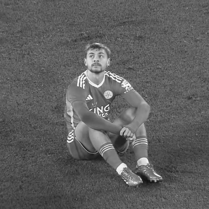 Ten years ago <a href="/LCFC/">Leicester City</a>  won the Premier League, they're about to get relegated from championship to English league one 😳💔