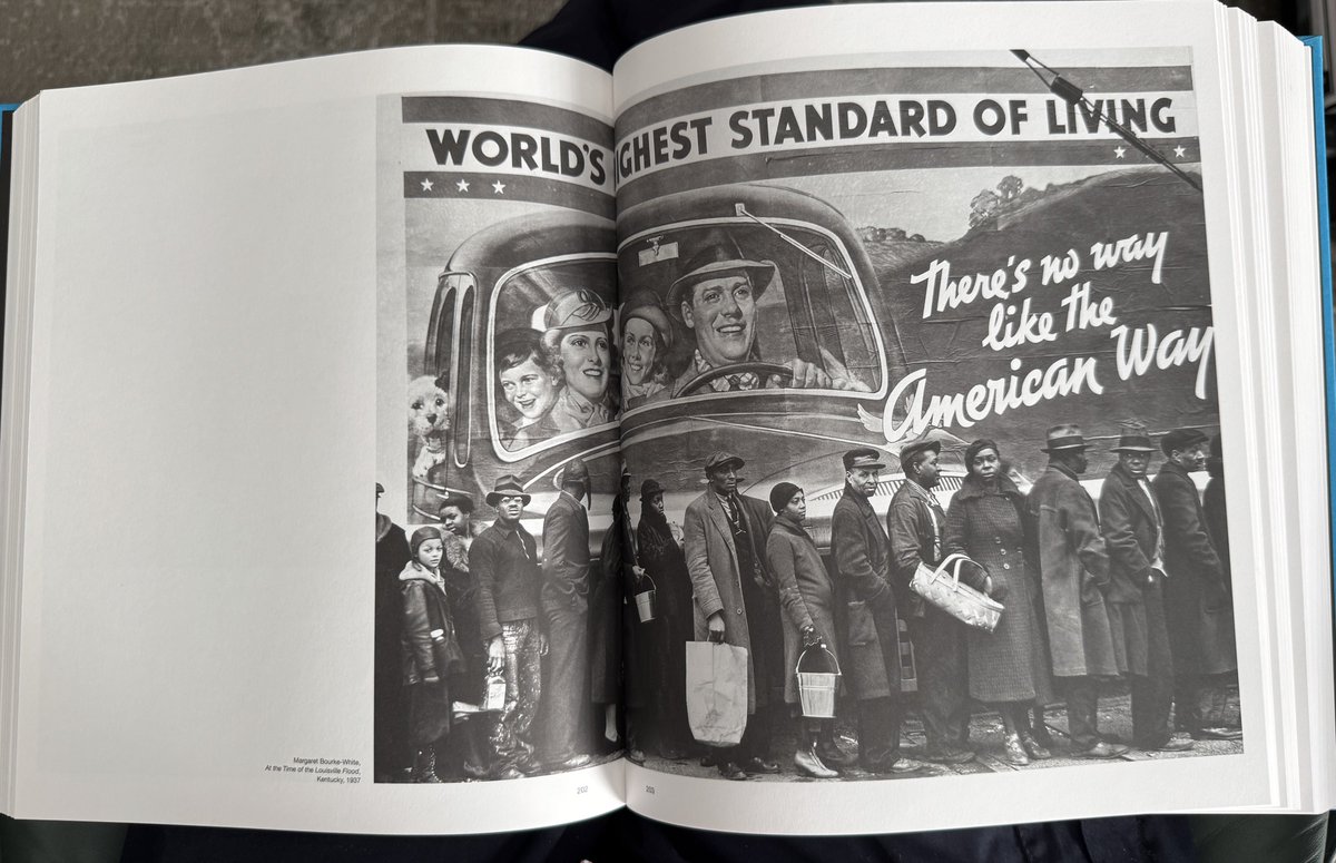 thistoomustpass's tweet photo. on International Women's Day, 'A World History of Women Photographers' (publishers @thamesandhudson) 

#photography #WomensArt #IWD2026 #InternationalWomensDay2026 https://t.co/ZdDu84ZfDB