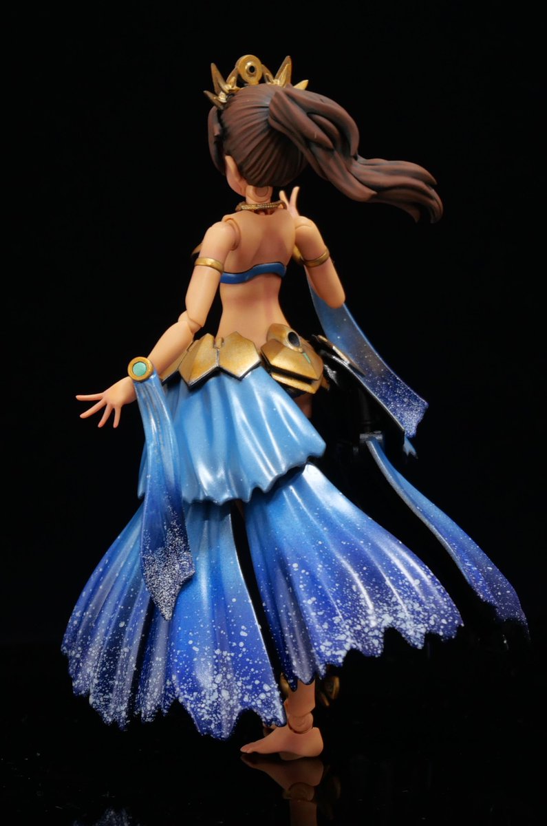 トミすけ tweet media