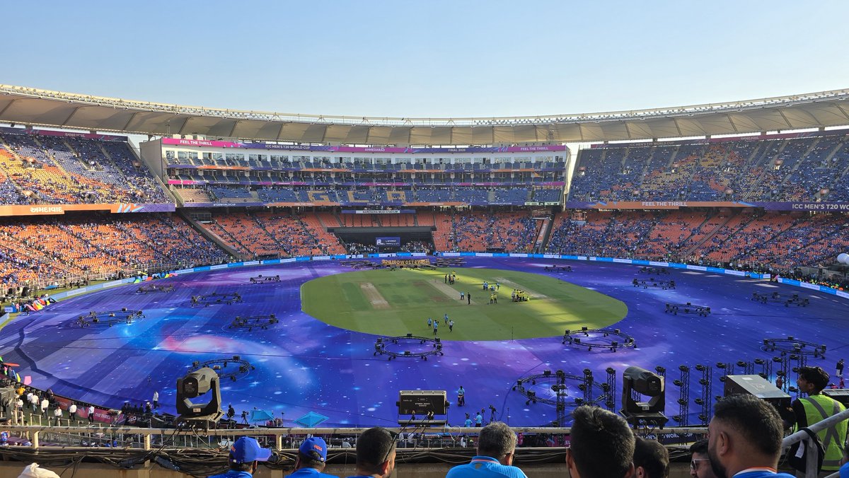 Error_2708's tweet photo. Unreal atmosphere
#INDvNZ #icct20worldcup2026 https://t.co/ai7XRdcjDy