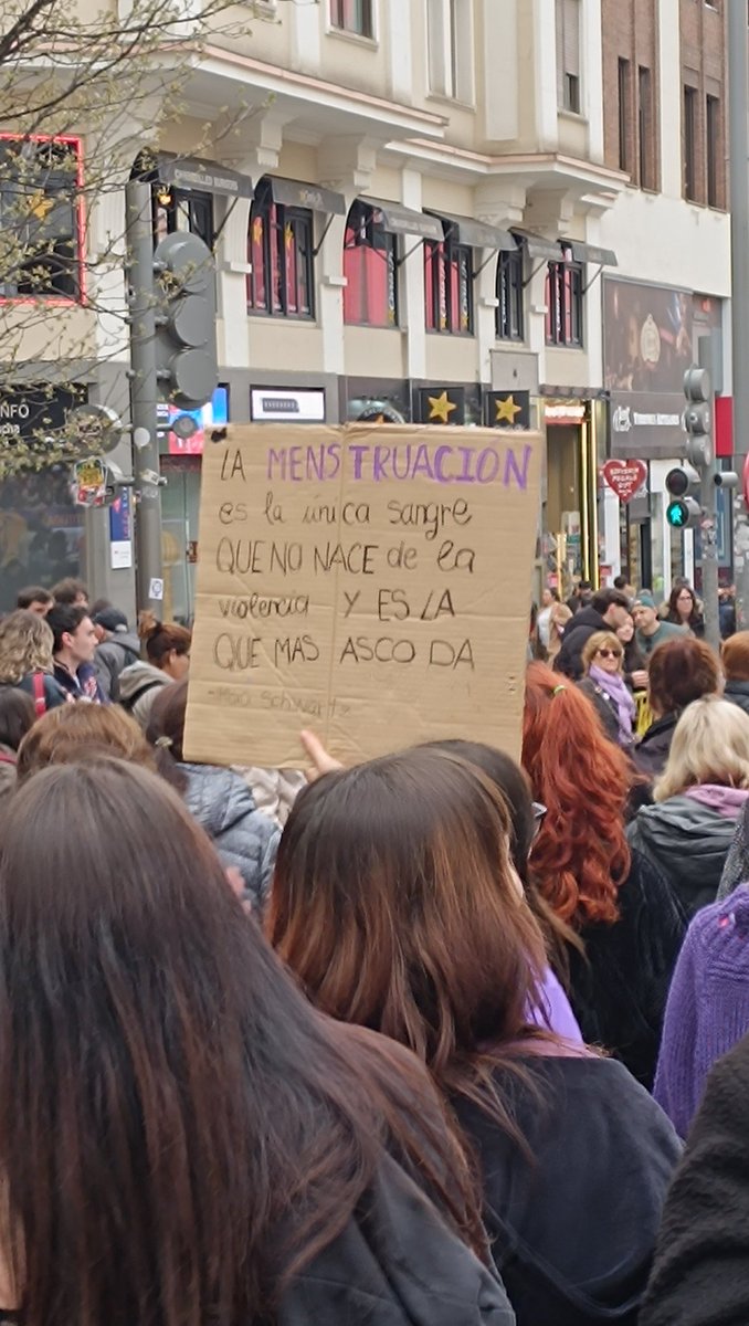RaqueLMLayos tweet media