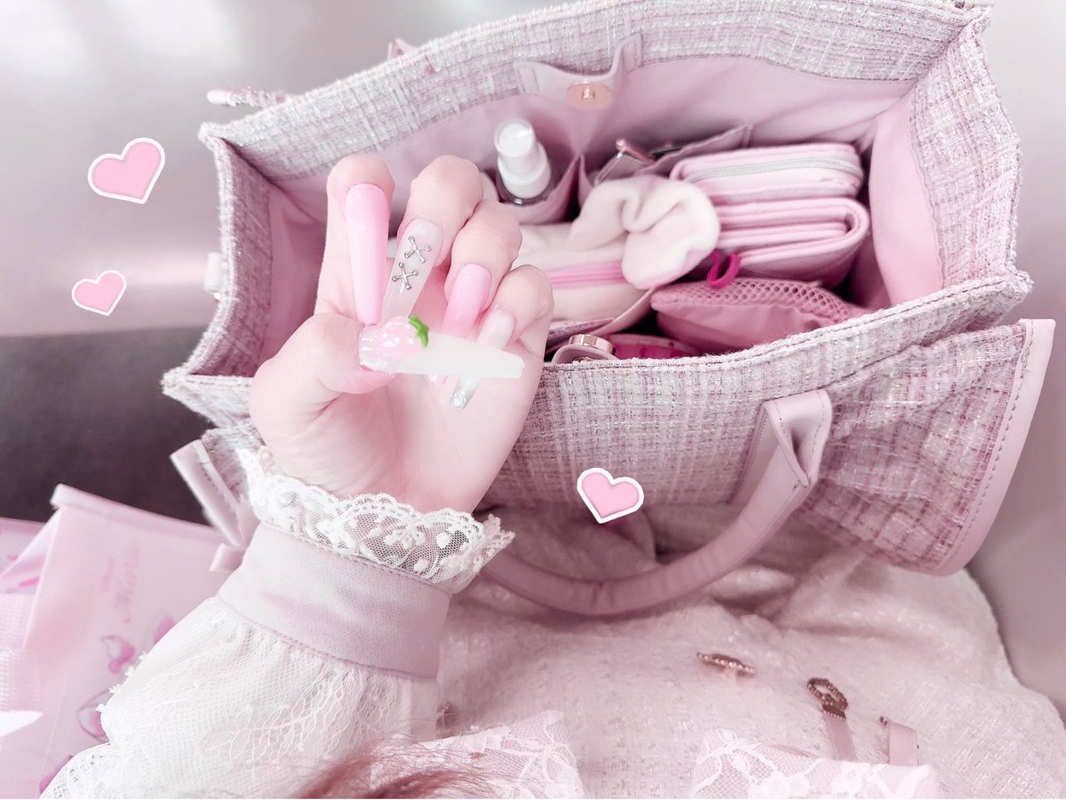 𝘩𝘪𝘶 tweet media