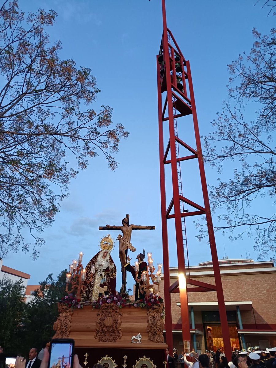 clemencia_fe's tweet photo. Oración del III Domingo de Cuaresma
​Señor Jesús,
hoy vengo ante ti con el corazón abierto,
reconociendo que, como la Samaritana,
muchas veces busco saciar mi sed en pozos que se quedan vacíos.
Tengo sed de paz, de sentido y de amor verdadero. https://t.co/Bvx6M4NOM9