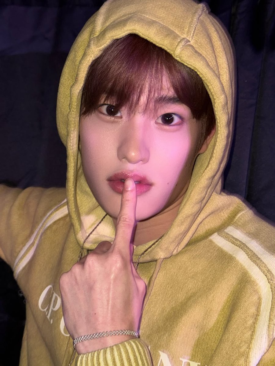 soheebaboo's tweet photo. 이소희좋아… 너무사랑해애…….. https://t.co/XU9Forq4N0