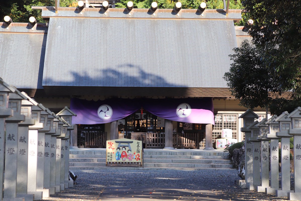 コスプレフロンティア公式 tweet media