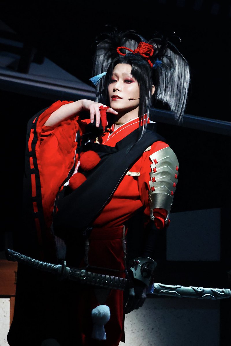 yomitama's tweet photo. 《出演情報》

十周年特別記念公演
舞台『刀剣乱舞』  陽伝 月と太陽と星々よ

小烏丸役にて出演させて頂きます。

運命はここに巡り来たる

さて
出陣よ

#刀剣乱舞
＃刀ステ

公式HP https://t.co/0w03t87SDY https://t.co/MmJdj2eyUe