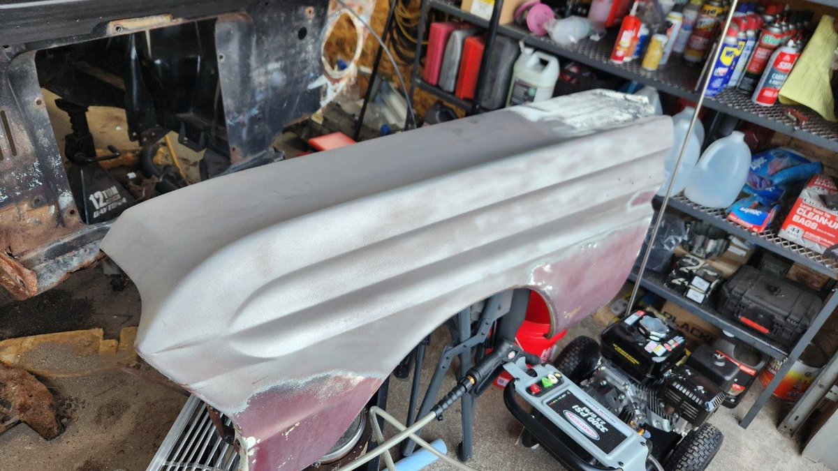 Jay Wolve tweet media