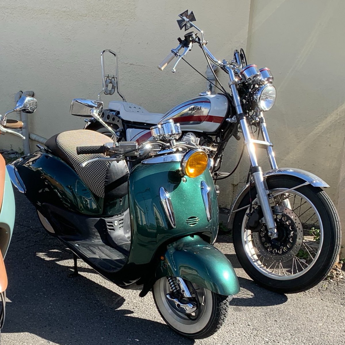 57_omega's tweet photo. お久しぶりです
何かよくわかんないんですけど、勢いでjoker90を納車してしまいました！！
めちゃくちゃローダウン仕様で最高ピカピカ仕様に仕上がってます！！ https://t.co/vWVP4FkVzi