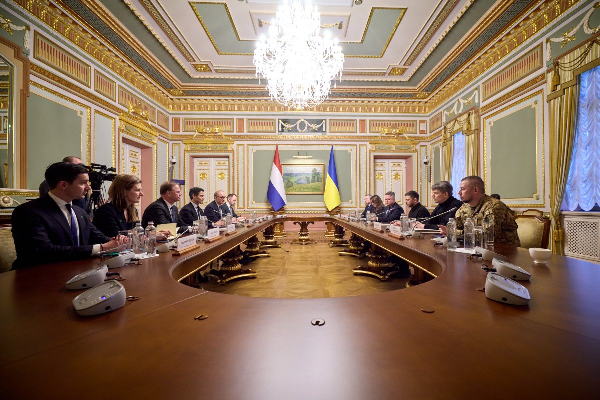 Volodymyr Zelenskyy / Володимир Зеленський tweet media