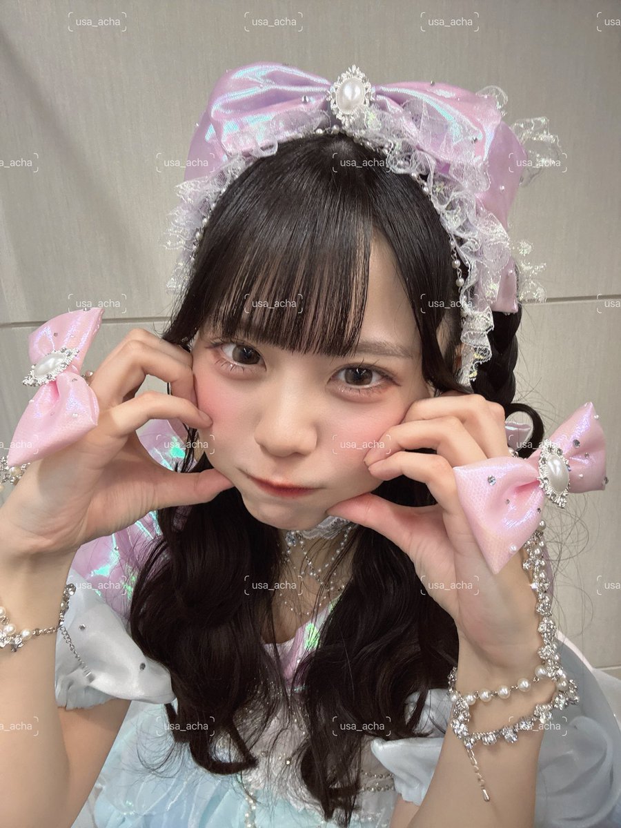 あやな🐰 tweet media