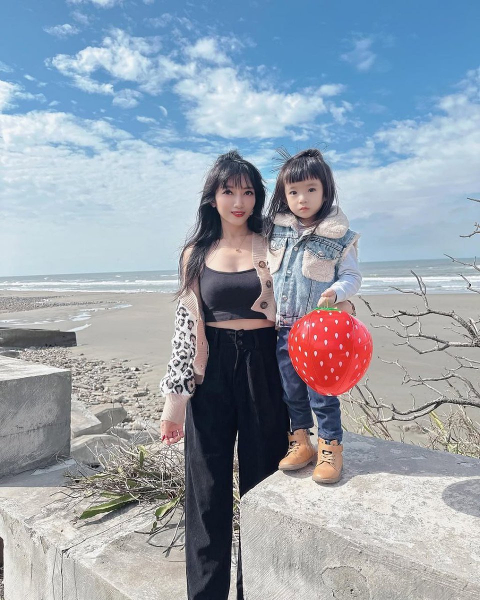 小芙蝶~ઈઉ雙寶單親媽媽 tweet media