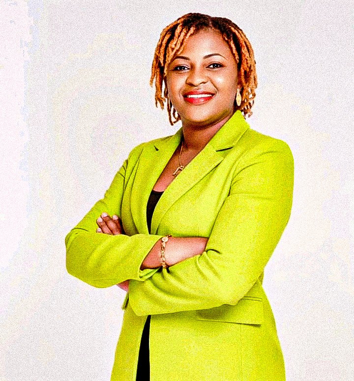 Claudia Viang tweet media