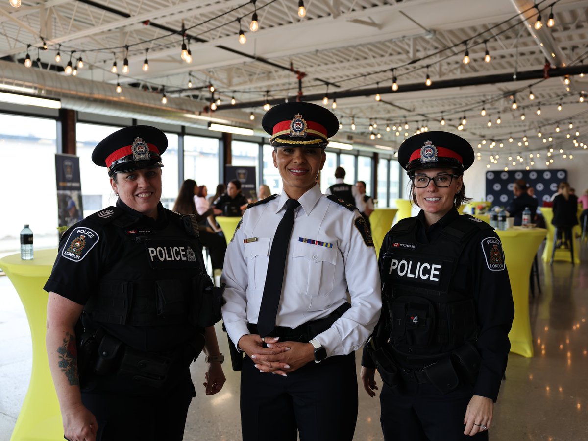 London Police Service ON tweet media