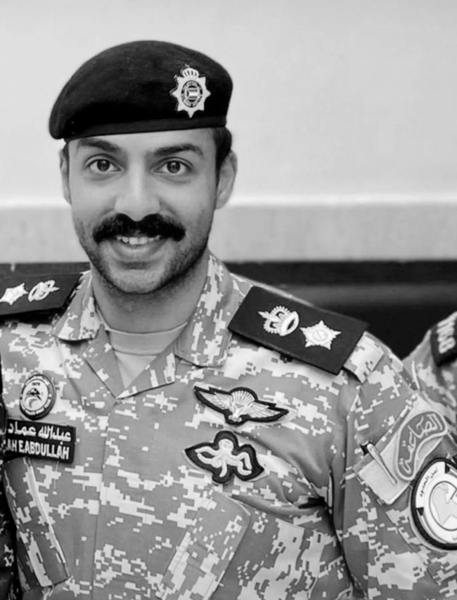 وَلَا تَحْسَبَنَّ الَّذِينَ قُتِلُوا فِي سَبِيلِ اللَّهِ أَمْوَاتًا بَلْ أَحْيَاءٌ عِندَ رَبِّهِمْ يُرْزَقُونَ﴾

رحم الله الأبطال من منتسبي أمن الحدود بوزارة الداخلية، شهيدي الواجب، وأسكنهم فسيح جناته:

المقدم ركن/ عبدالله عماد الشراح
و
 الرائد/ فهد عبدالعزيز المجمد

اللهم