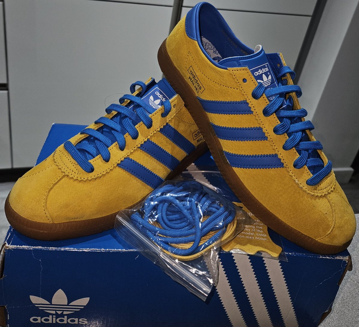 <a href="/adiFamily_/">adiFamily</a> Adidas Malmo. UK8½. Brand new without tags. £70tyd. Retweets appreciated. TIA! 🤝🏽