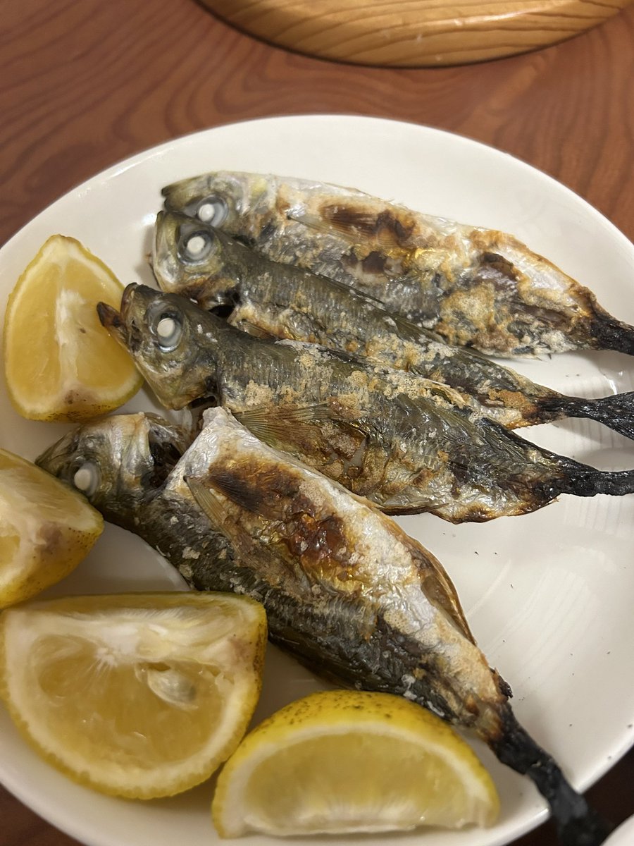 RUI05280's tweet photo. 久しぶりに魚釣り🐟
めっちゃ楽しかった😊
暇な時また行こうかな(o・・o)/~
 またしっぽがこんがり焼けましたW

 #魚釣り https://t.co/oiGnN2pNBc