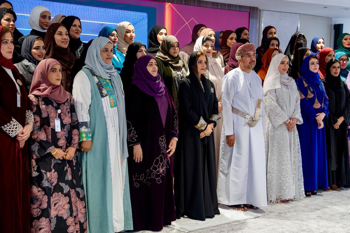 رفعت خلالها تهنئة للسيدة الجليلة جمعية الصحفيين تشارك في الاحتفاء باليوم  العالمي للمرأة، لقراءة المقال | https://t.co/Y49AdssnDF