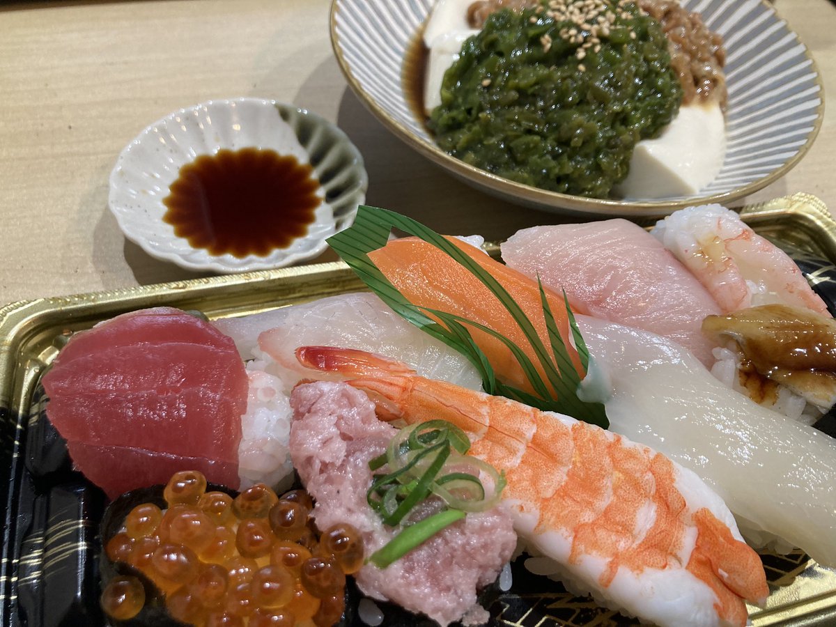 dokunukin's tweet photo. 人間ドッグの結果を分析し、最近は魚を増やしてます。

単身赴任する前は魚は多かったですからね。

LDLコレステロールを減らします。
#四毒抜き
#ダイエット
#LDLコレステロール
#健康 https://t.co/687bAhoAWO