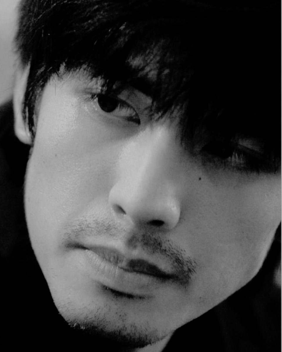 rieslinqs's tweet photo. ⠀⠀  ⠀🍸@disasterxsk  :  twilight https://t.co/PMD8c7IP10