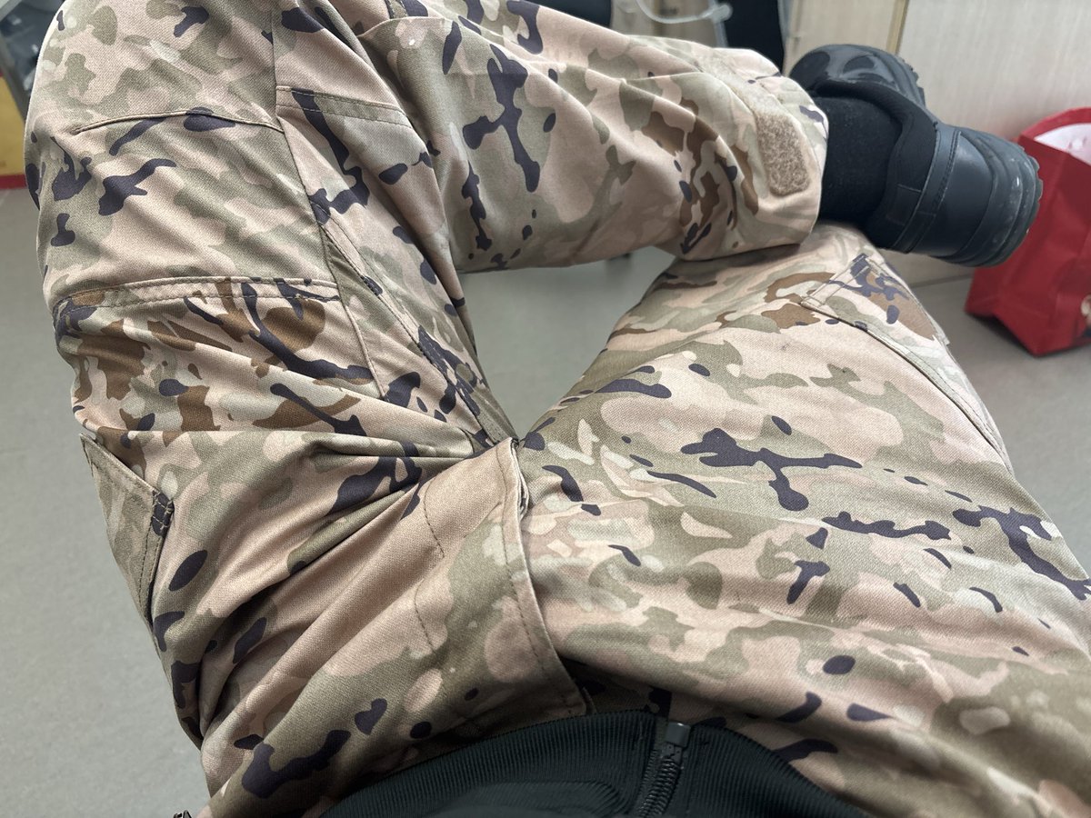 黑皮大人 tweet media