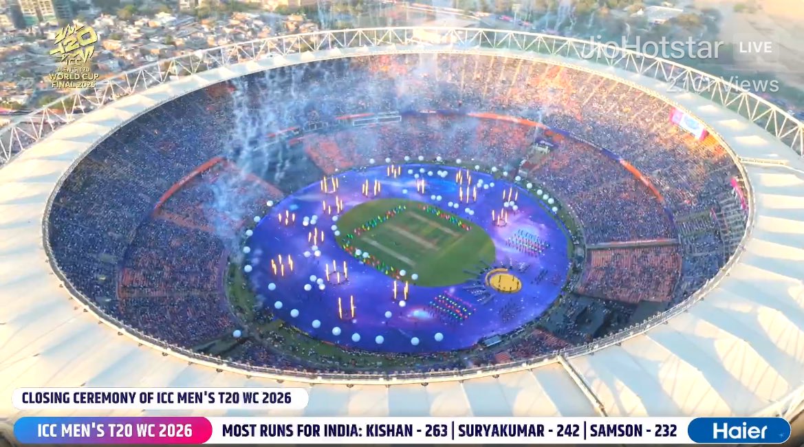 ViratKoisa18's tweet image. TERRIFIC ATMOSPHERE - Great work by ICC for closing ceremony 🏟️🔥🏏 

#INDvsENG #T20WorldCupFinal #NZvsIND