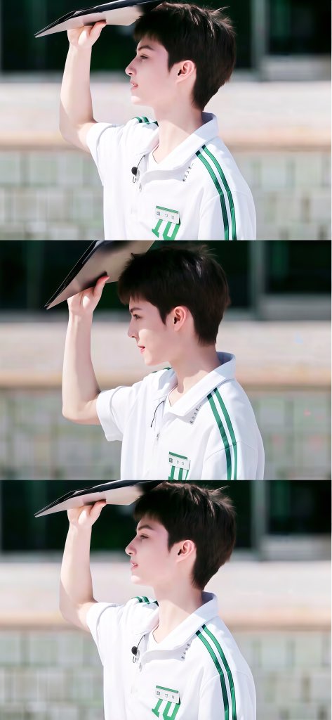 mililimi_'s tweet photo. 260220
🌸🌸
#charlie #찰리 #charliemullis 
#SMTR25 #REPLYHIGHSCHOOL https://t.co/cgiuG7BLda