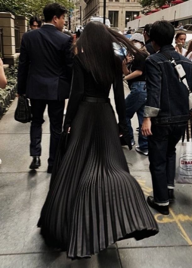 "they’re talking 
behind your back"              how's the view?