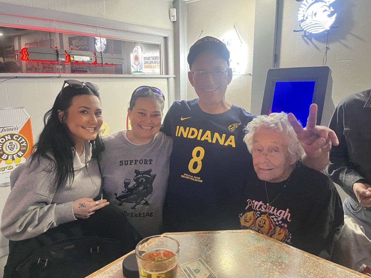 Gregory Roberts (@milkman15202) on Twitter photo 