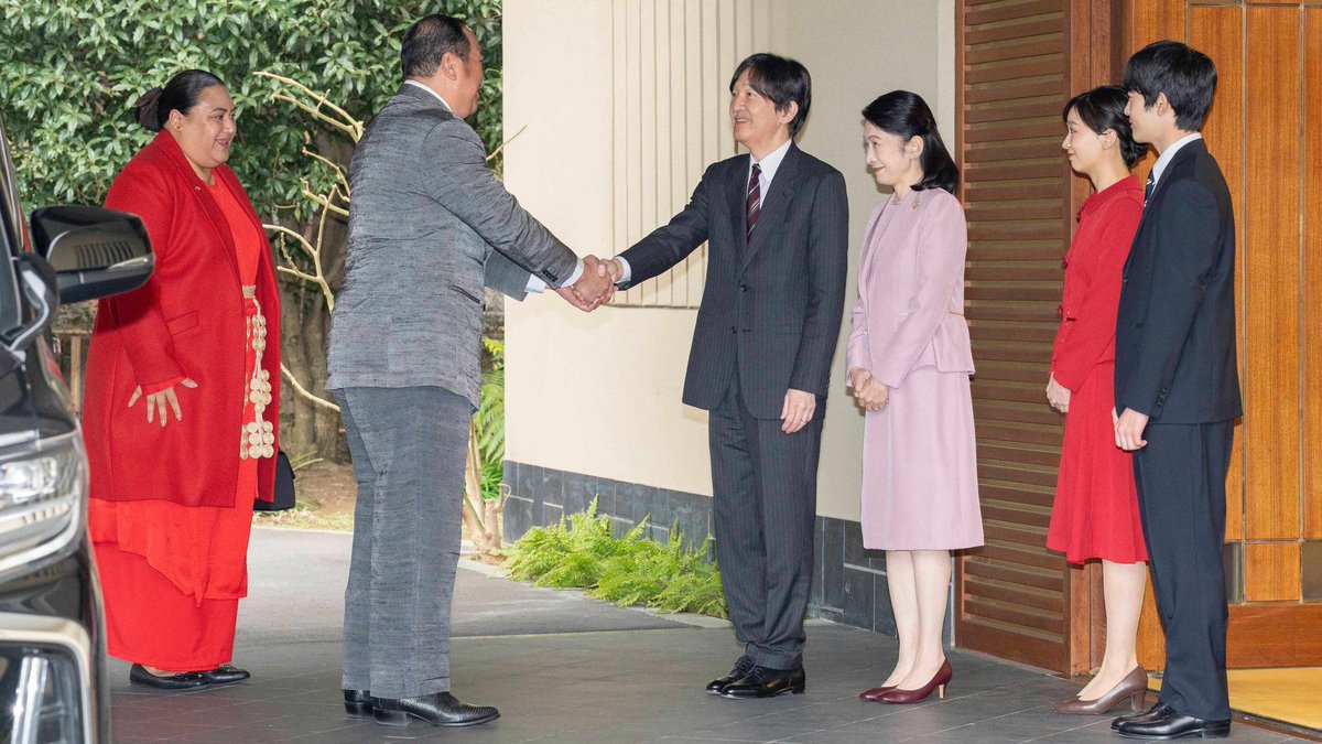 rwthofficial's tweet image. 🇯🇵🇹🇴
#Japan’s Crown Prince and Crown Princess Akishino, with Princess Kako and Prince Hisahito received #Tonga’s Crown Prince Tupoutoʻa ʻUlukalala and Crown Princess Sinaitakala Fakafanua at Akasaka Palace #Tokyo.

📸 Sankei, Jiji #CrownPrinceAkishino #秋篠宮さま