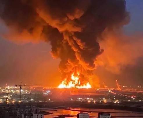 GarboLeftists tweet media