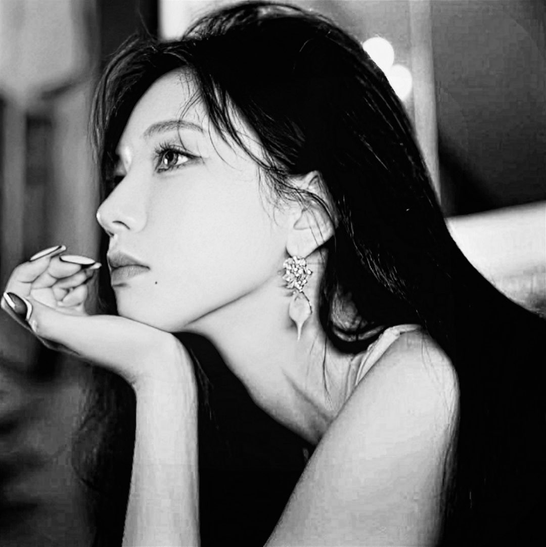 adelaide tweet media