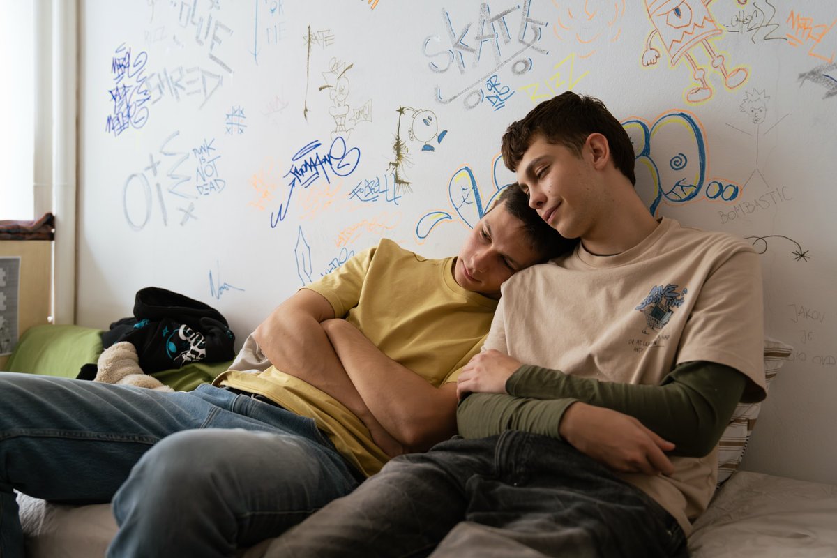 buckIeydiaz's tweet photo. boyfriends https://t.co/reC3A8g79e