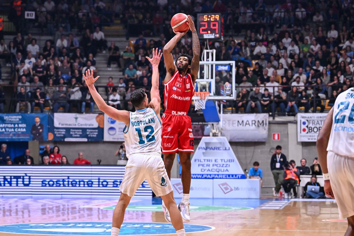 Olimpia Milano tweet media